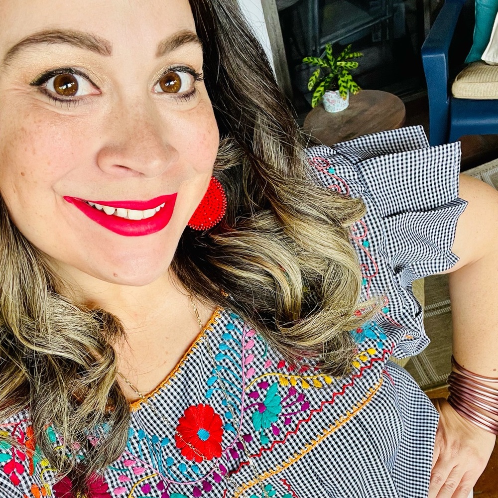 Meet your Posher, Cristina